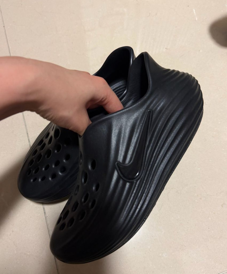 나이키 리주버네이트 블랙 주니어신발 이미지