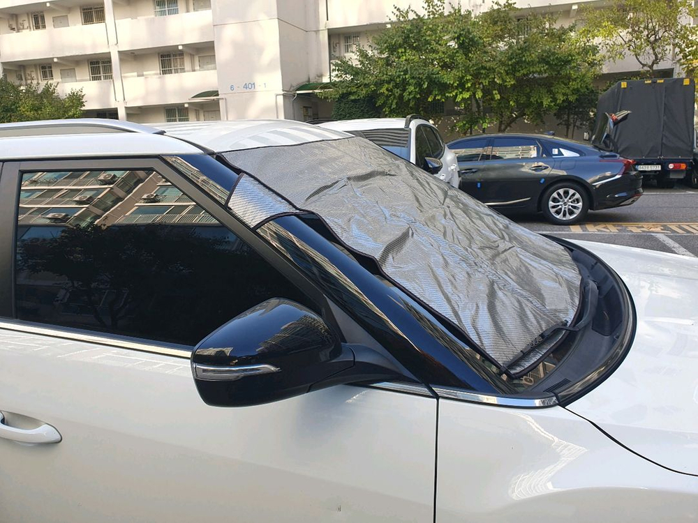 티볼리 맞춤형. 앞유리햇빛가리개/창문가리개/콘솔쿠션 이미지