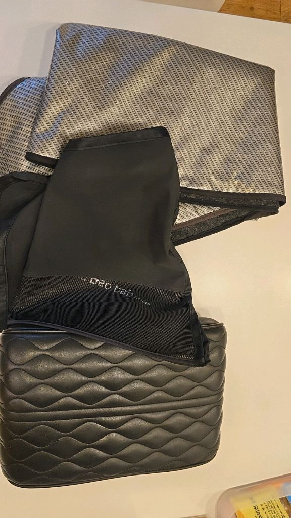 티볼리 맞춤형. 앞유리햇빛가리개/창문가리개/콘솔쿠션 이미지