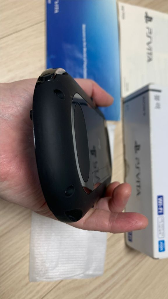 소니 PS Vita 2세대 비타 2세대 블랙 컬러 팝니다. 이미지