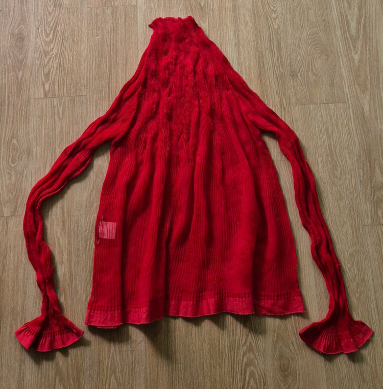 이세이미야케 플리츠플리즈 시스루 트위스트탑 이미지