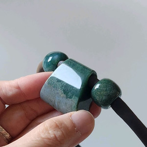 멋스러운 브로치, 원석 실크 목걸이 이미지