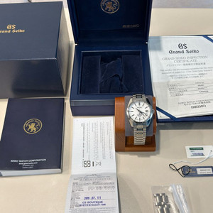그랜드세이코 SBGJ011 (하이비트 GMT) 티타늄 판매합니다. 이미지