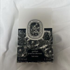 딥디크 플레르 드 뽀 이미지