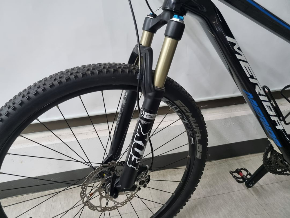 메리다 빅7 XT 카본MTB 자전거 이미지