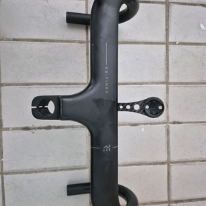 리파인드 6.7용 카본 일체형 핸들바.싯포스트.쓰루엑슬 이미지