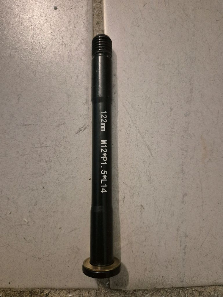 리파인드 6.7용 카본 일체형 핸들바.싯포스트.쓰루엑슬 이미지