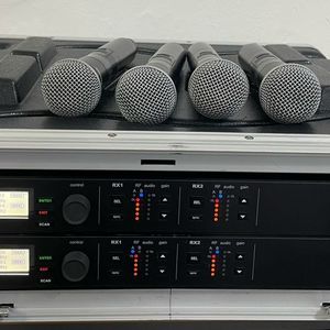 SHURE ULX-D 세트 (ULXD4D 2대 + ULXD2 핸드 4대) / 총 4채널 / X50(925-932MH 이미지