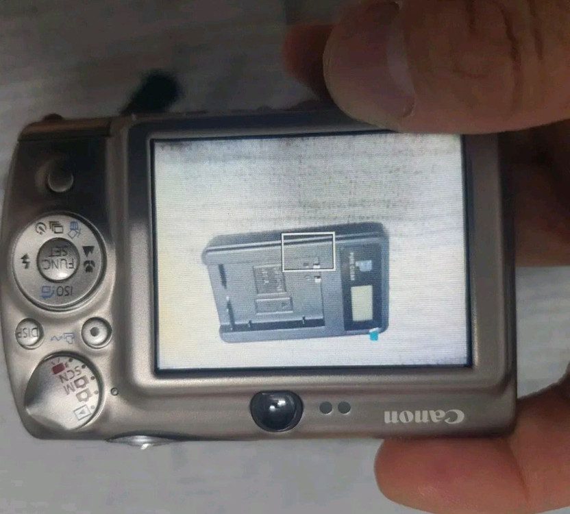 캐논 익서스 900ti 디지털 카메라 이미지