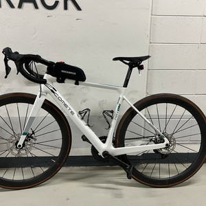 파스포츠 아이안테 s4 페더림 한정판 카본 휠셋 이미지