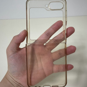 갤럭시 Z플립6 투명 케이스 이미지