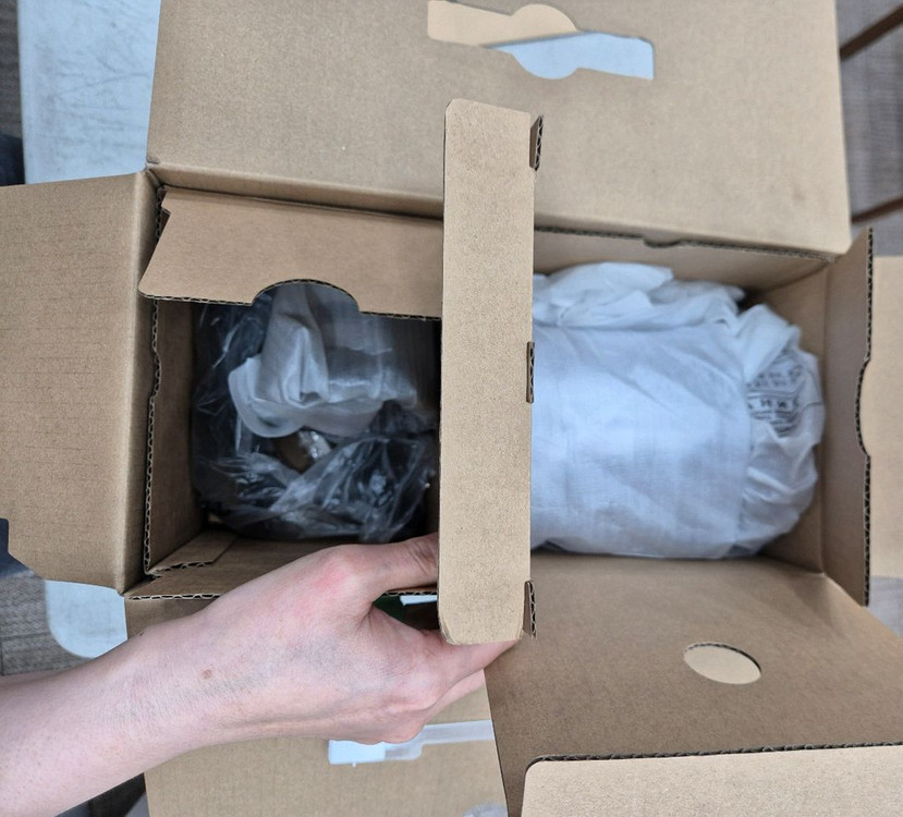 휴롬 원액기 P310 판매합니다 이미지