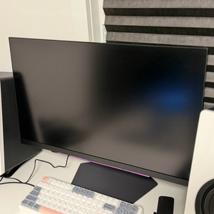 LG 울트라기어 27GS94U 68.4(27인치) UHD 144Hz 게이밍 모니터 팝니다 이미지