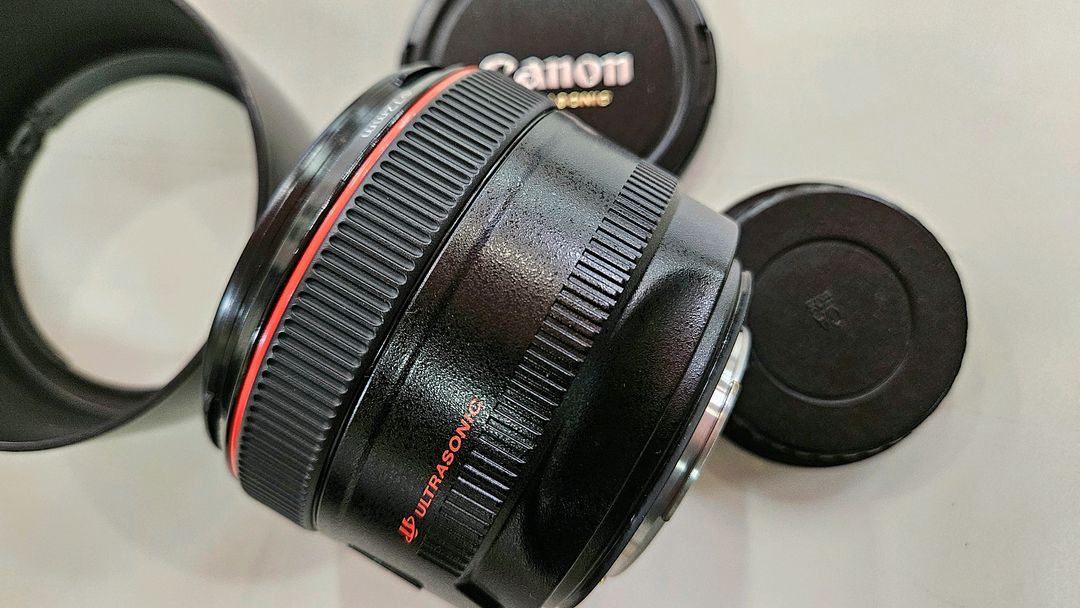 A급 > 캐논 오이만두 EF 50mm F1.2 L USM 50.2L 인물렌즈 여친렌즈 이미지