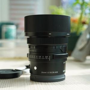 소니 시그마 35mm F2 이미지
