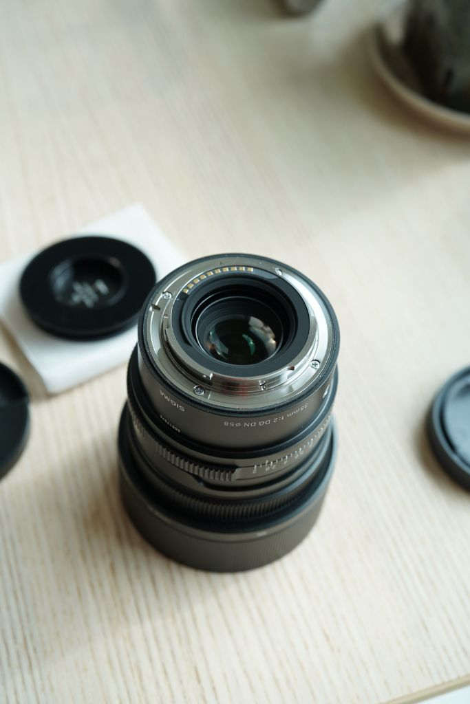 소니 시그마 35mm F2 이미지