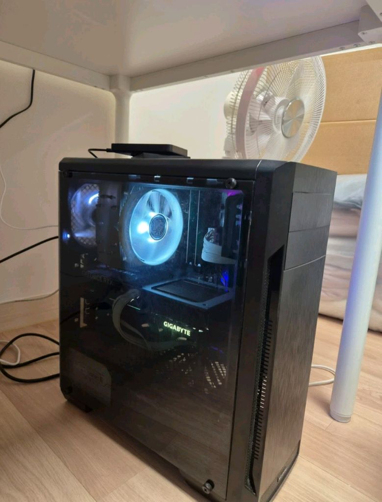 RTX4070 OC 12GB본체+삼성오디세이 G8 OLED 34인치 새제품급(S34BG850) 이미지