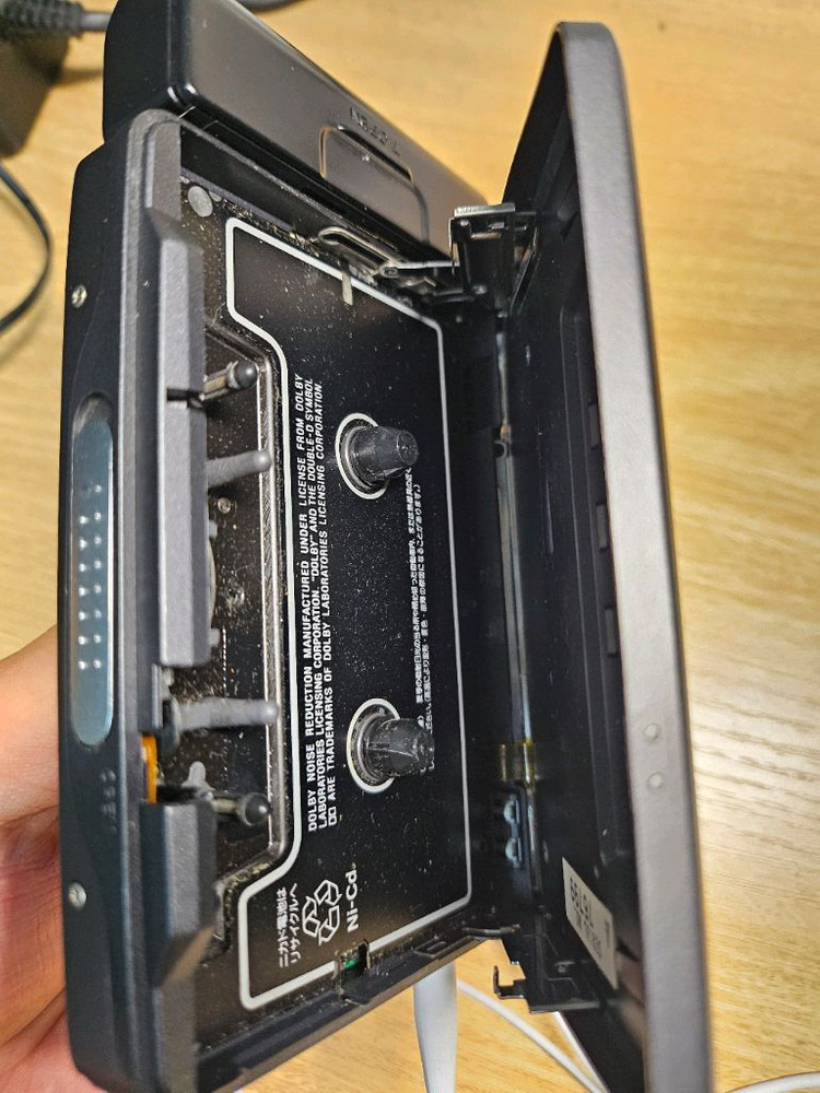 소니 워크맨 WM-FX822 라디오 카세트 플레이어+이어폰등 이미지