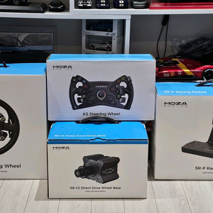 MOZA 레이싱휠 풀세트 일괄 판매합니다 R9 V2 / KS / CS V2P / SR-P 이미지