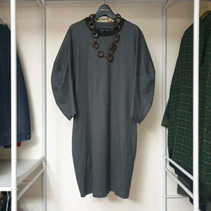 한섬 랑방컬렉션 시그니처 입체소매 리본바이어스 디테일 원피스 이미지