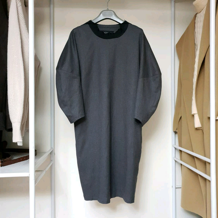 한섬 랑방컬렉션 시그니처 입체소매 리본바이어스 디테일 원피스 이미지