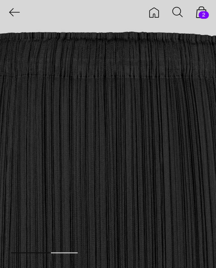 플리츠플리즈 베이직스커트 블랙 2 사이즈 새상품(25.12 구입) 이미지