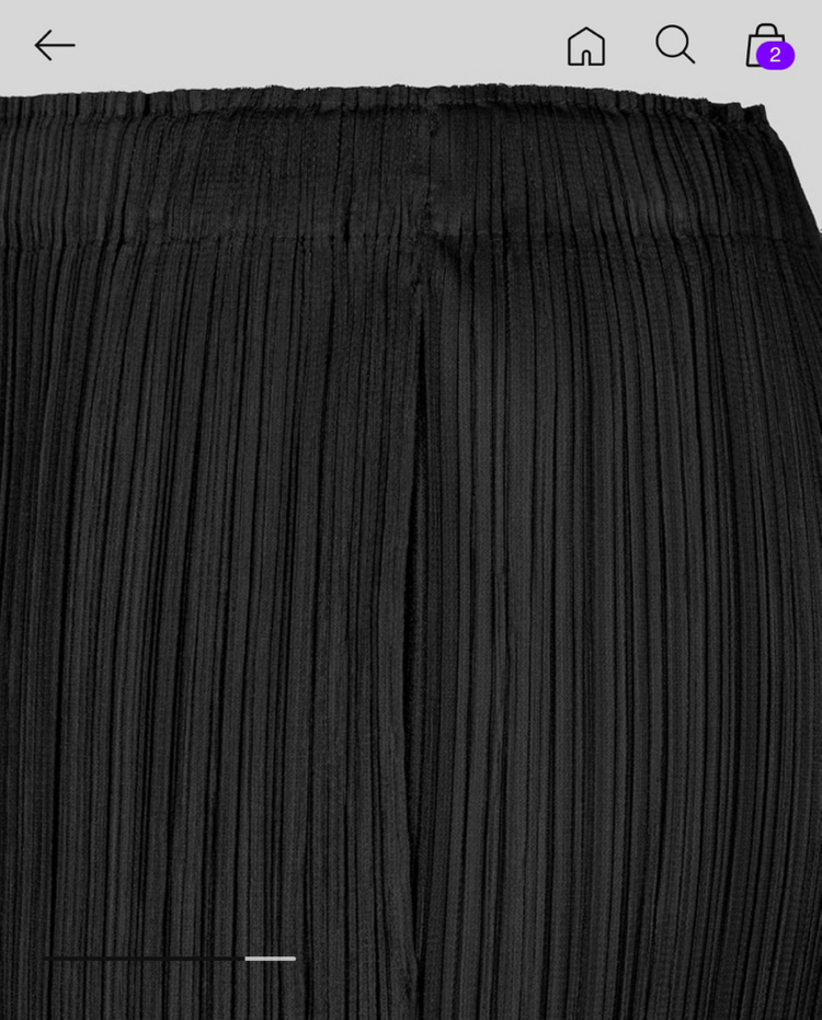 플리츠플리즈 베이직스커트 블랙 2 사이즈 새상품(25.12 구입) 이미지