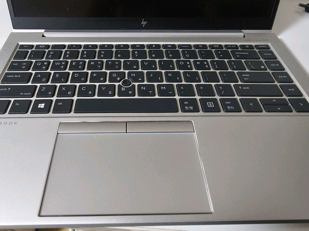 라이젠 프로. 엘리트북 부품용 8코16쓰레드 이미지