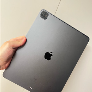 (가격제시) 아이패드 12.9 4세대 + 매직키보드 + 애플펜슬 2세대 (새제품) 판매합니다 이미지