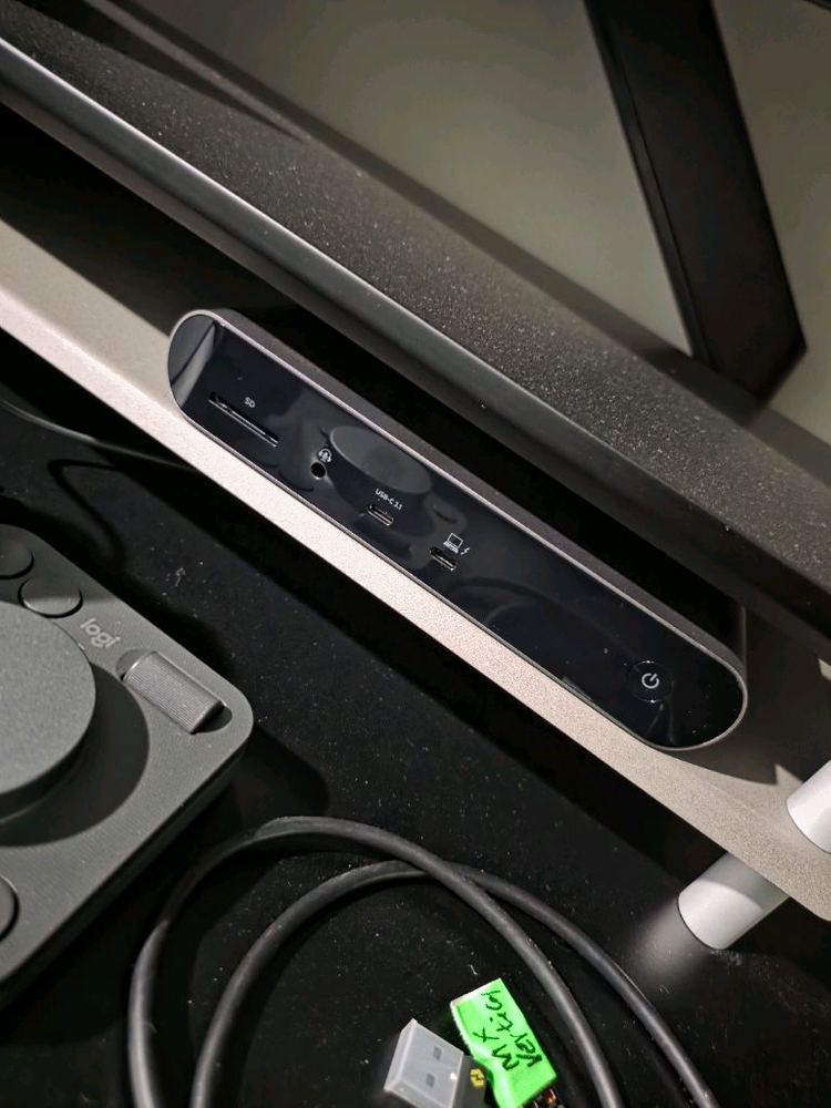 벨킨 썬더볼트4 독, 도킹 스테이션 Belkin Thunderbolt 4 Dock 이미지