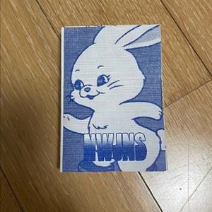 뉴진스 데뷔 앨범 위버스버젼 (개봉/구성품all) 이미지