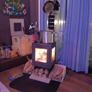 올란도 화목난로(순록뿔 손잡이 포함) 이미지