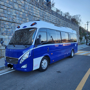 레스타 캠핑카 판매합니다 이미지