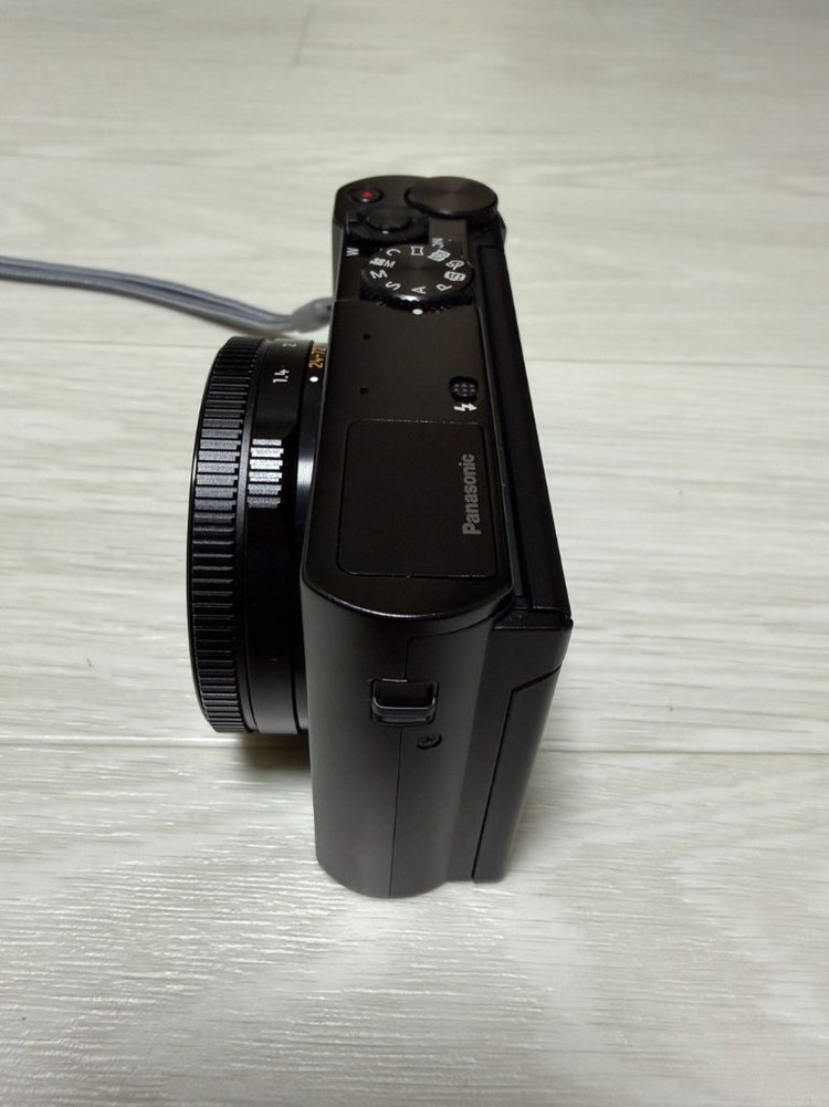 새것같은 파나소닉 루믹스 LUMIX LX10 컷수 149 이미지