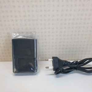 캐논 LC-E12E 정품배터리 충전기(미사용)(EOS M M10 M100 100D등등) 이미지
