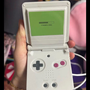 엘라고 맥세이프 충전 거치대 이미지