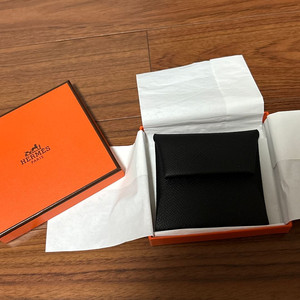 [급처]에르메스 바스티아 체인지 퍼스 앱송 누아 지갑 판매합니다. 이미지