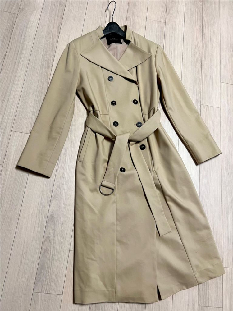 제평 애니 ANY 스탠카라 트렌치 원피스 겸 코트 더블버튼 롱자켓 베이지 이미지