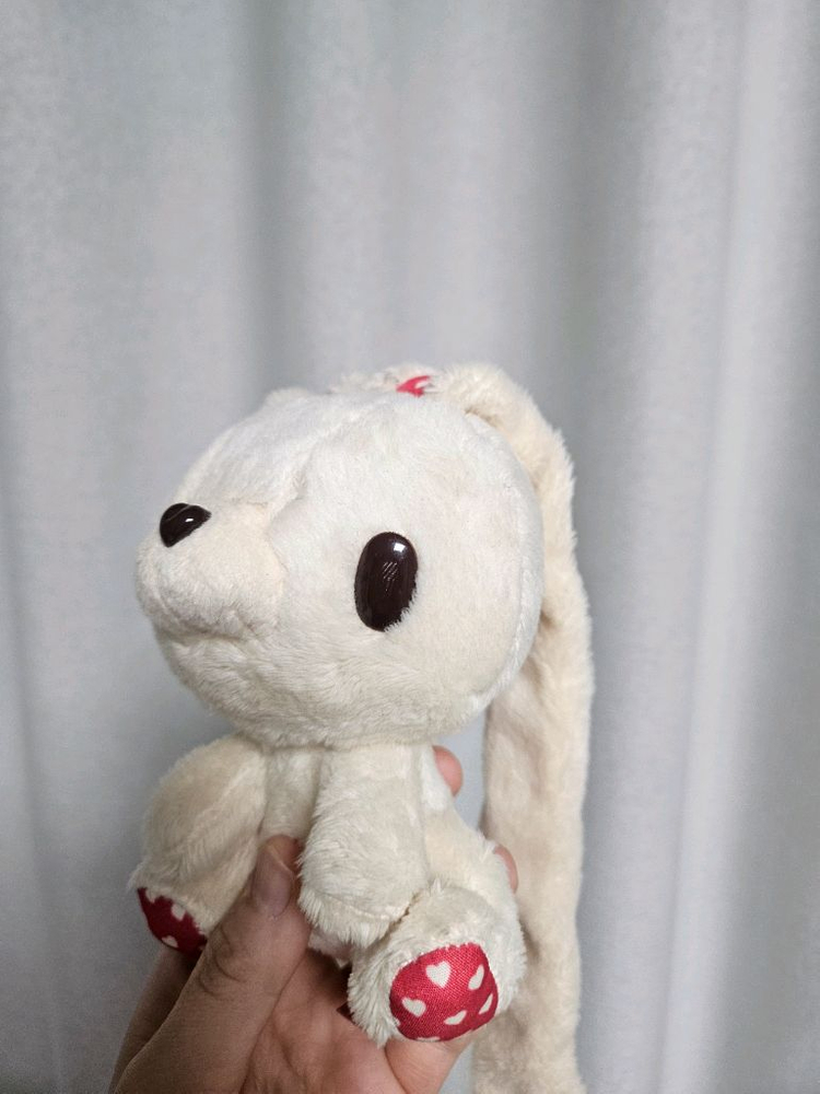 범용발렌타인토끼인형 글루미베어 빈티지인형 판매합니다 이미지
