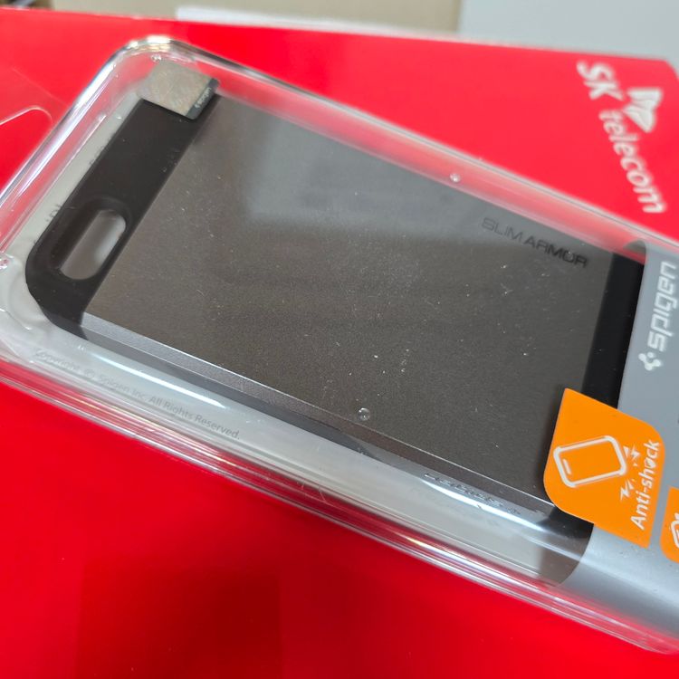 아이폰 5/5s/SE1 용 케이스 슈피겐 Slim Armor 건메탈 이미지