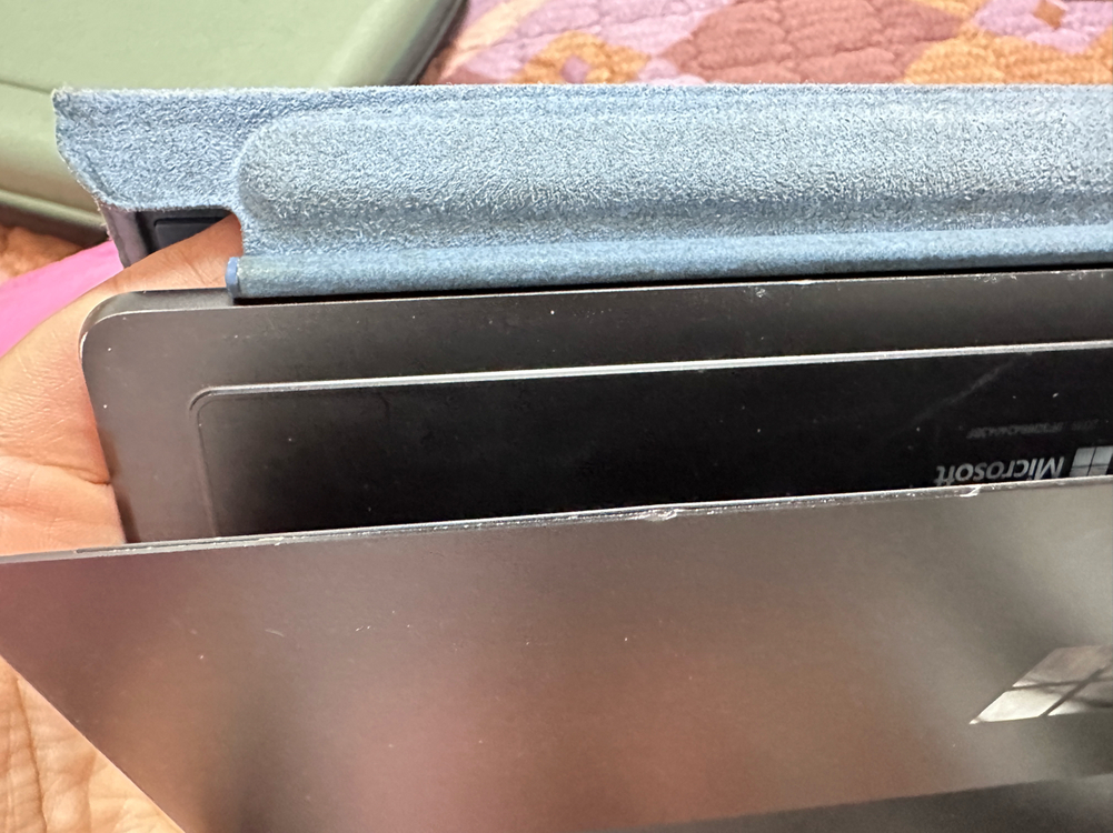 서피스 프로 9 i7 16g 블랙 풀박스(1tb ssd, 키보드, 슬림펜2, 서피스독 2개) 이미지