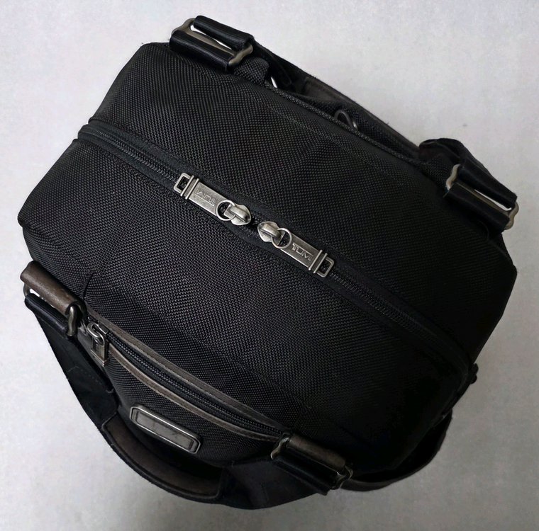 투미 TUMI 알파 브라보 르준 백팩 22380HKH 토트겸 노트북백팩 이미지