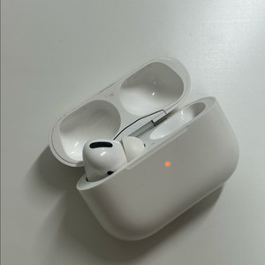 애플 에어팟 프로 1세대 본체 + 왼쪽 팝니다 이미지