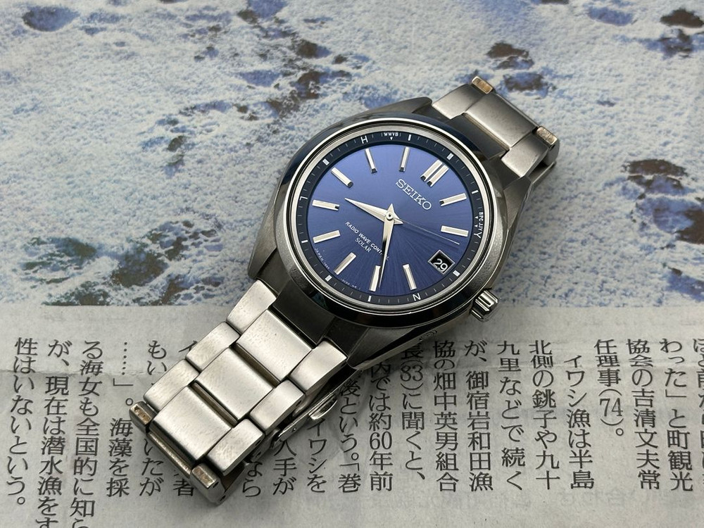 [신품급 민트 풀박스] 세이코 브라이츠 SAGZ081(티타늄 솔라 전파) 블루 선레이 이미지