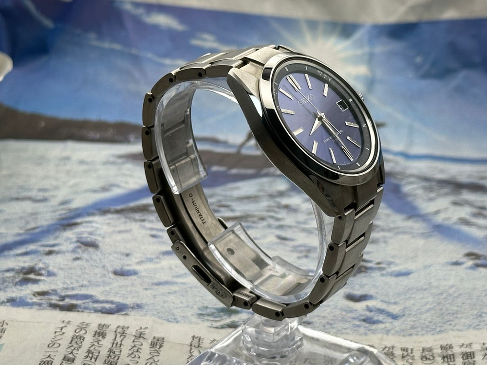 [신품급 민트 풀박스] 세이코 브라이츠 SAGZ081(티타늄 솔라 전파) 블루 선레이 이미지