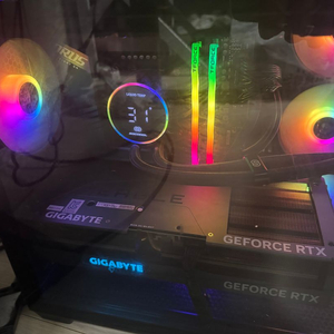 i9-13900k + RTX4080 + 64GB RAM 하이엔드 PC 이미지