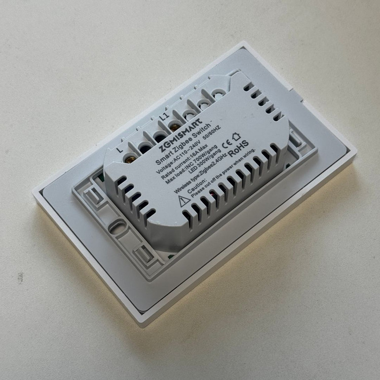 제미스마트 지그비 스마트 스위치 1버튼 2선식 새제품 팝니다 Zemismart Zigbee 이미지