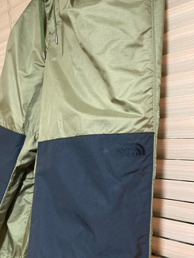 노스페이스 퍼플라벨 마운틴 윈드 파카, 팬츠 이미지