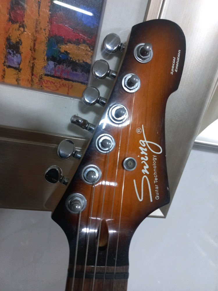 스윙 R3 일렉기타 이미지