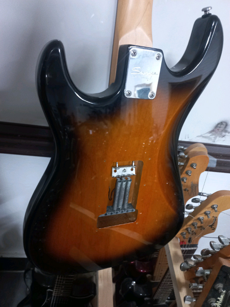 스윙 R3 일렉기타 이미지